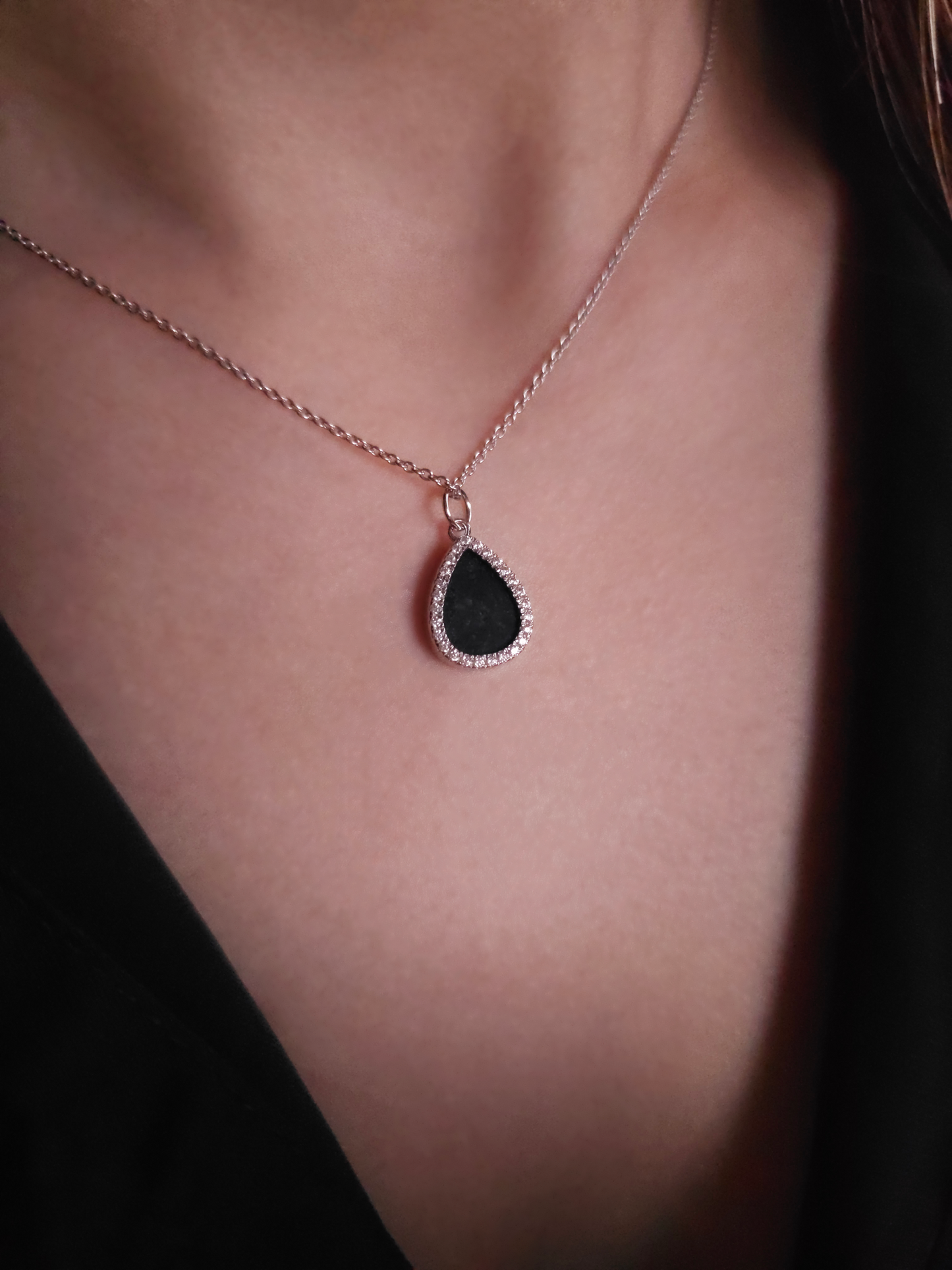 minimalistic modern simple raindrop shaped black  jadeite jade sterling silver palladium necklace 