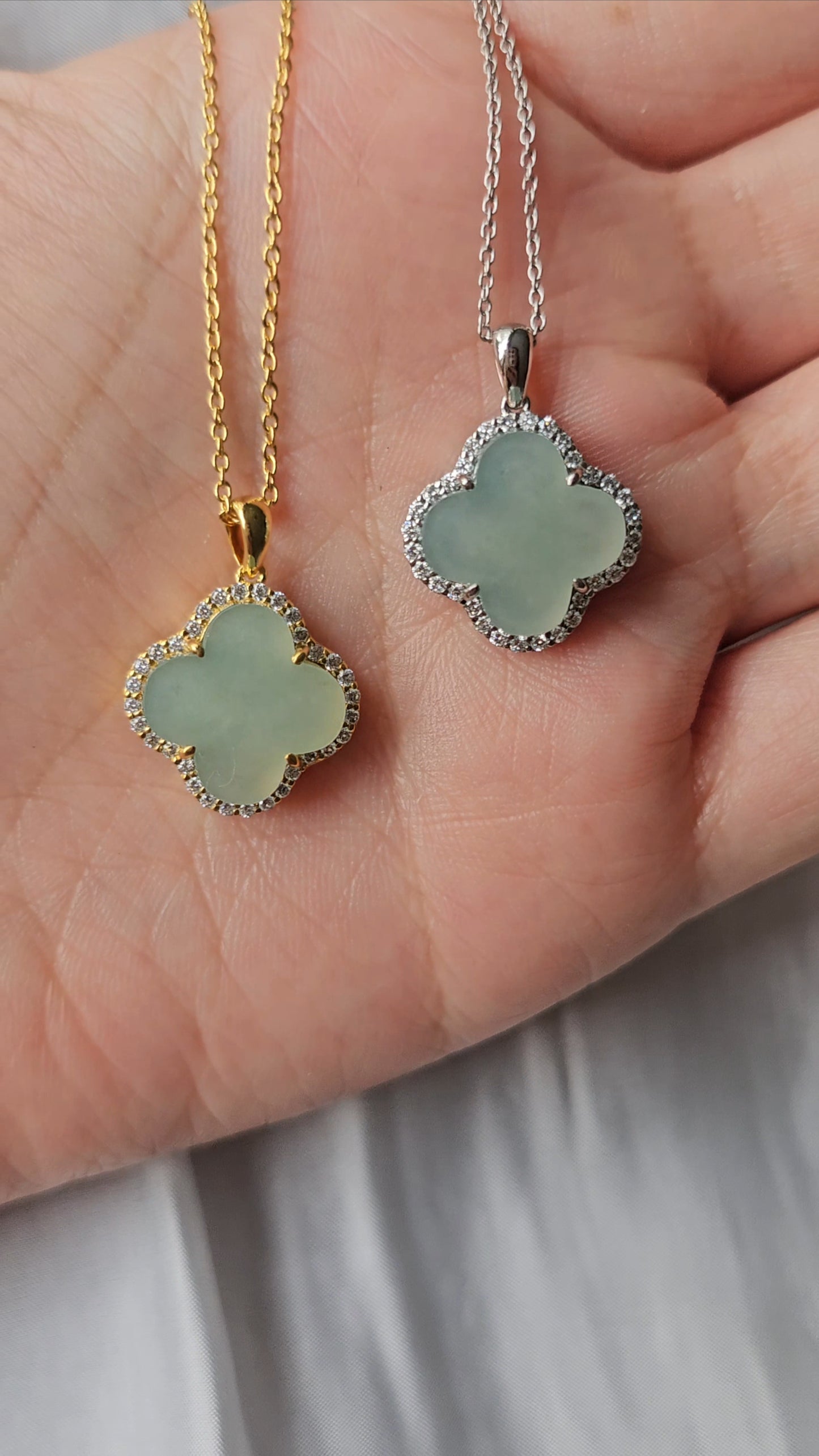 自然 | 緣份四葉草淺海綠色翡翠吊墜（18K鍍金） 