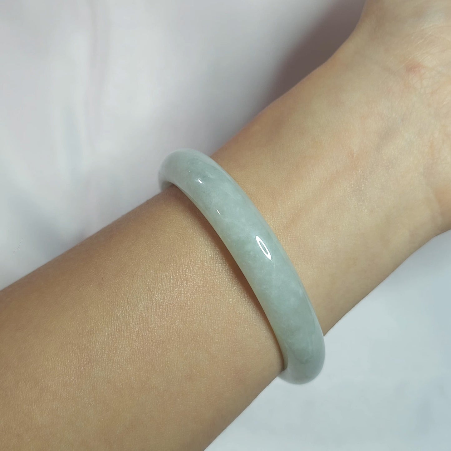 GUARDIAN | JAYDE Natural Grade-A Jadeite Bangle in Dreamy White with pastel green undertone (56.6mm Half Round)