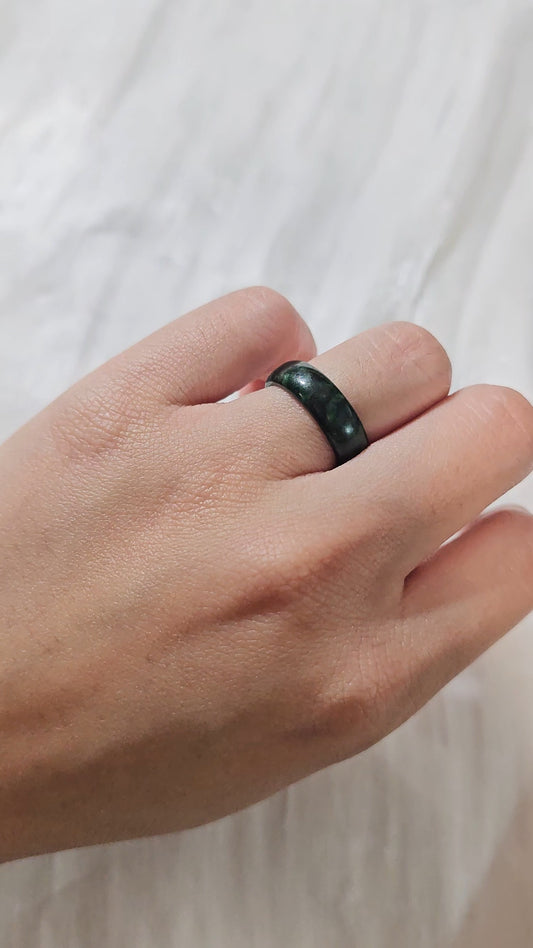 Yuan | Untreated Grade-A Jadeite Ring in Black Floral Green