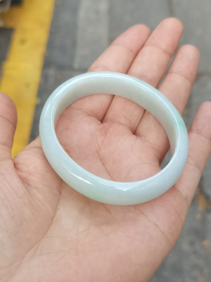 GUARDIAN | JAYDE Natural Grade-A Jadeite Bangle in Dreamy White with pale green undertone (52.1mm Oval)