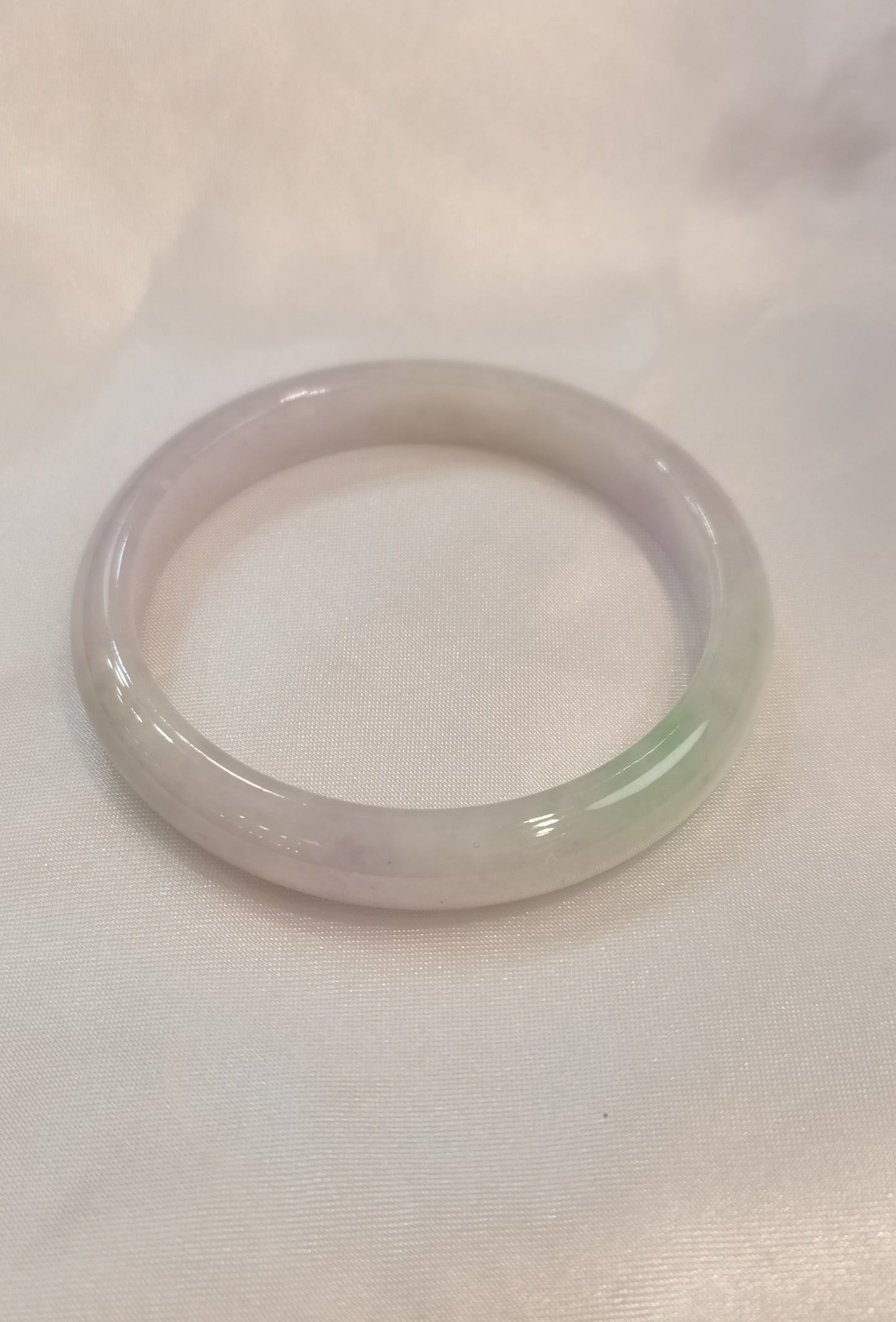 GUARDIAN | JAYDE Untreated Grade-A Jadeite Bangle in Pastel Lavender Purple and Green (53.7mm Thin Half Round)