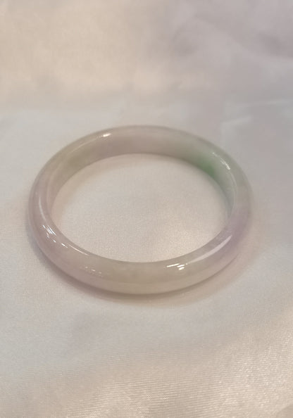 GUARDIAN | JAYDE Untreated Grade-A Jadeite Bangle in Pastel Lavender Purple and Green (53.7mm Thin Half Round)