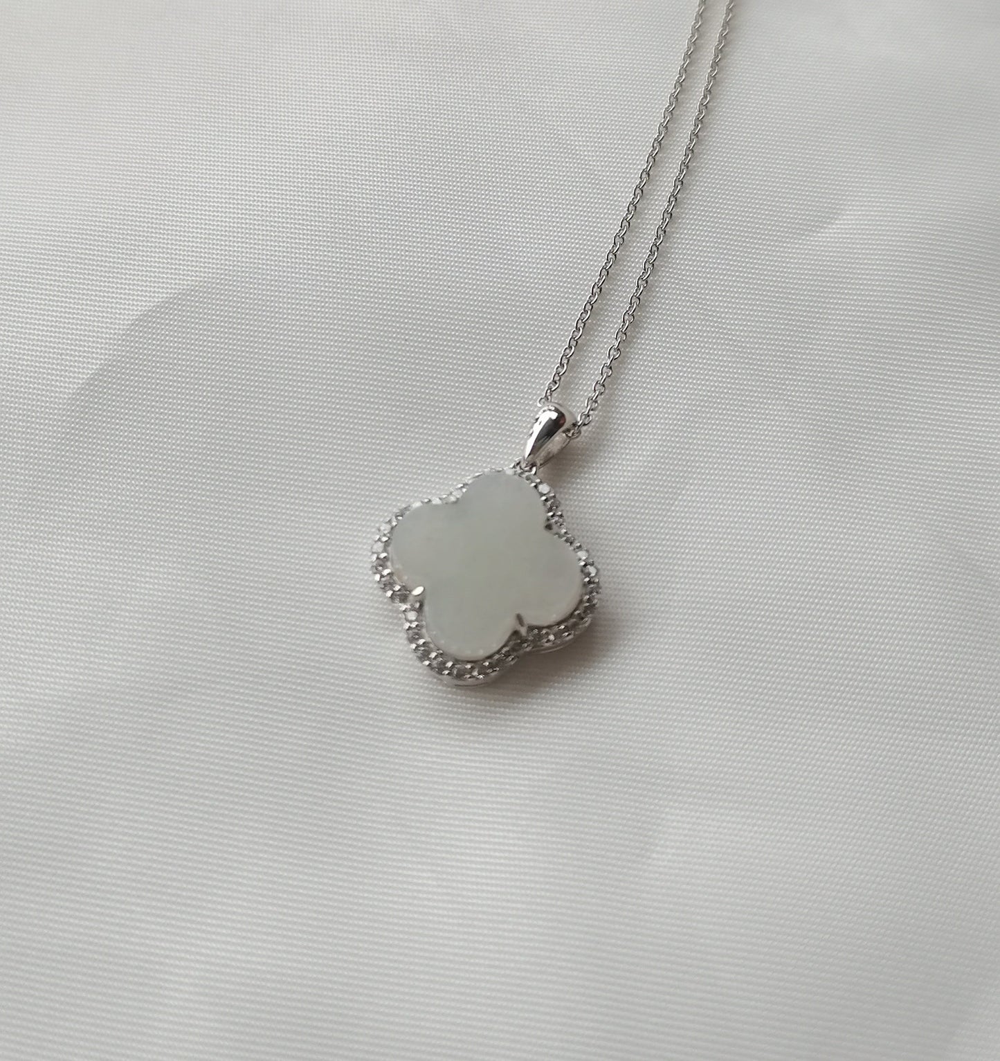 Nature | Serendipity Four Leaf Clover Jadeite Pendant in Dreamy White (Rhodium-plated Sterling Silver)