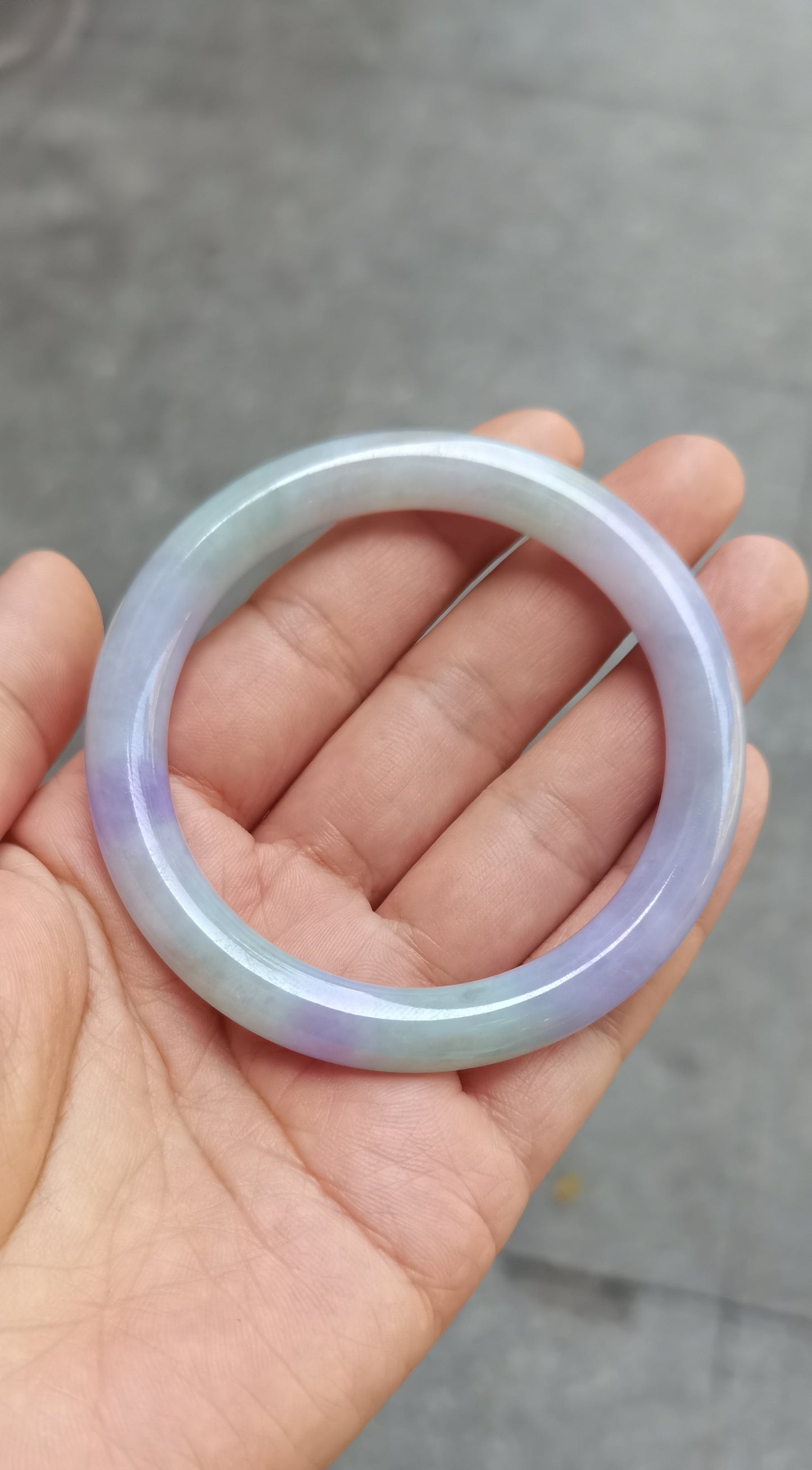 GUARDIAN | JAYDE Natural Grade-A Jadeite Bangle in Dreamy Lavender Purple and Pastel Green (55mm Round)