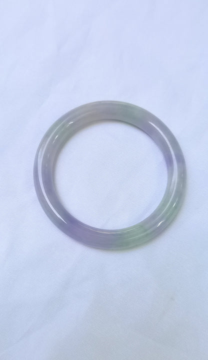 GUARDIAN | JAYDE Natural Grade-A Jadeite Bangle in Dreamy Lavender Purple and Pastel Green (55mm Round)