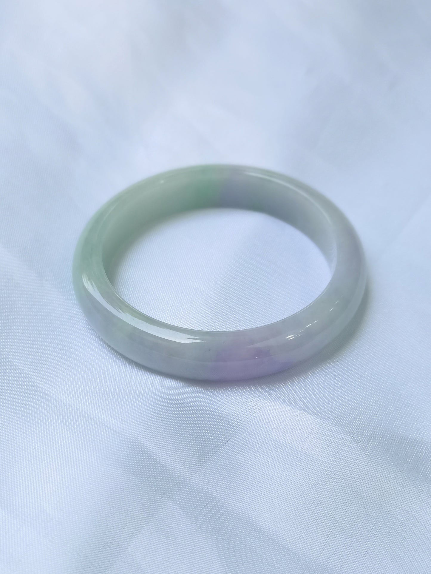 GUARDIAN | JAYDE Untreated Grade-A Jadeite Bangle in Dreamy Lavender Purple and Pastel Green (52.7mm Half Round)