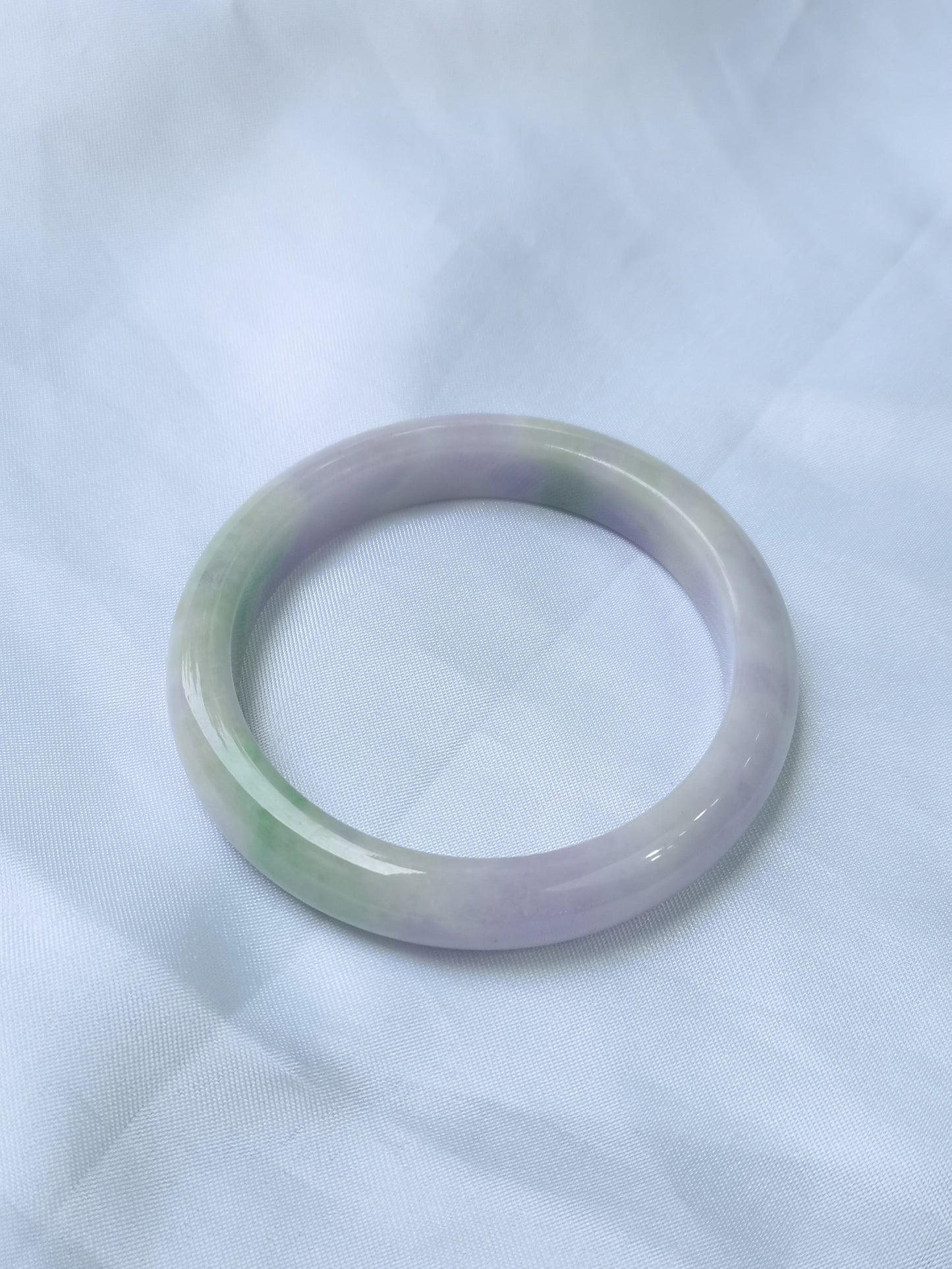 GUARDIAN | JAYDE Untreated Grade-A Jadeite Bangle in Dreamy Lavender Purple and Pastel Green (54.5mm Half Round)
