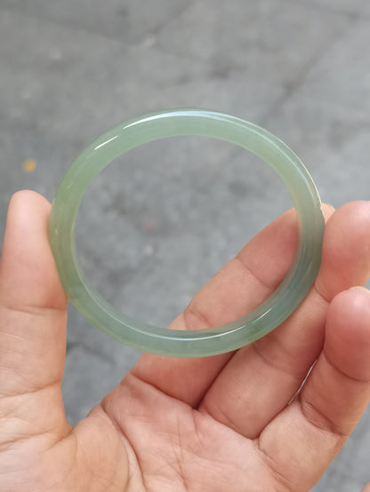 GUARDIAN | JAYDE Untreated Grade-A Jadeite Bangle in Aqua Green (52.3mm Oval)