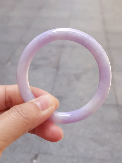 GUARDIAN | JAYDE Untreated Grade-A Jadeite Bangle in Dark Lavender Purple and White (51.8mm Round)