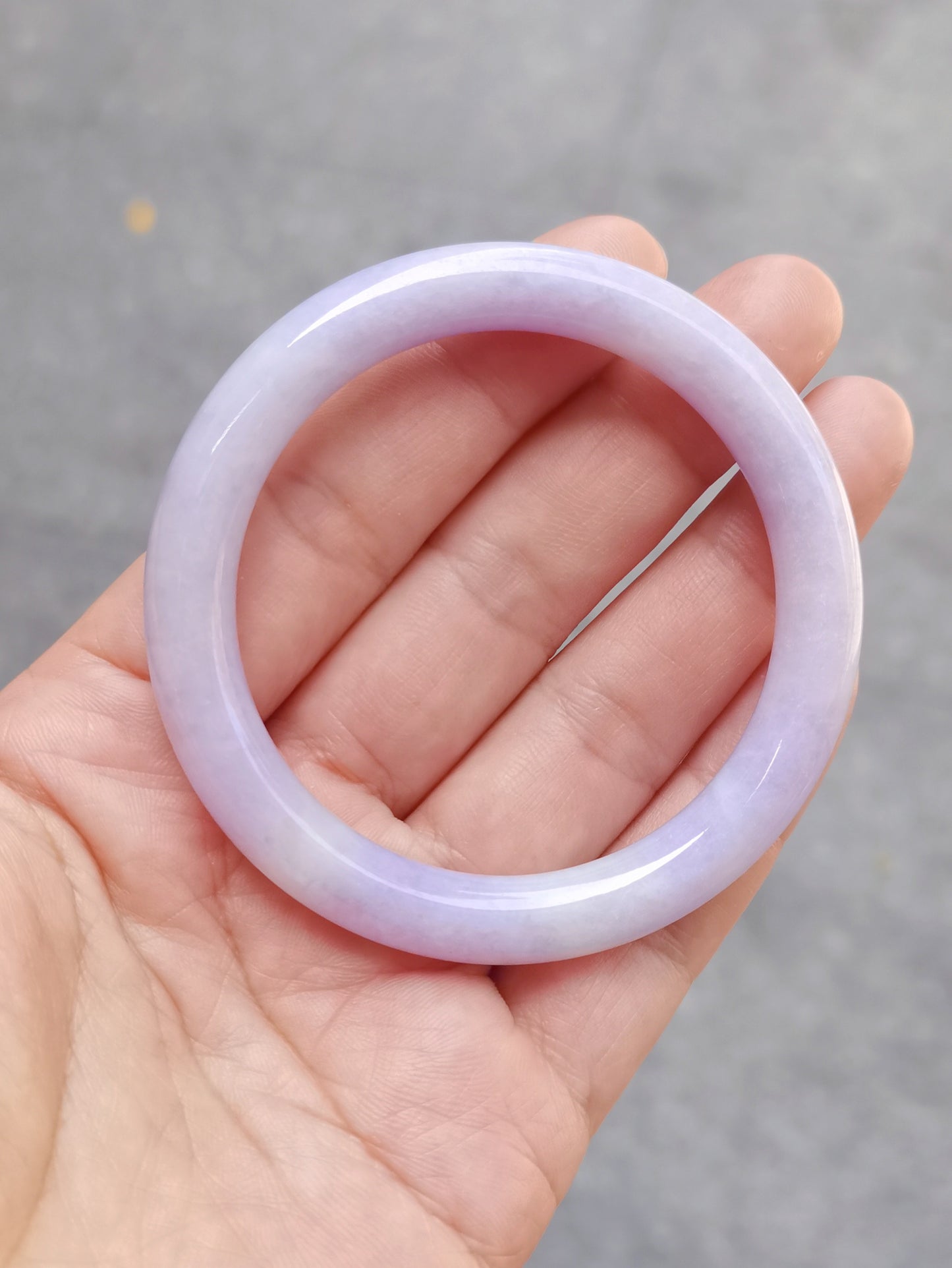 GUARDIAN | JAYDE Untreated Grade-A Jadeite Bangle in Dark Lavender Purple and White (51.8mm Round)