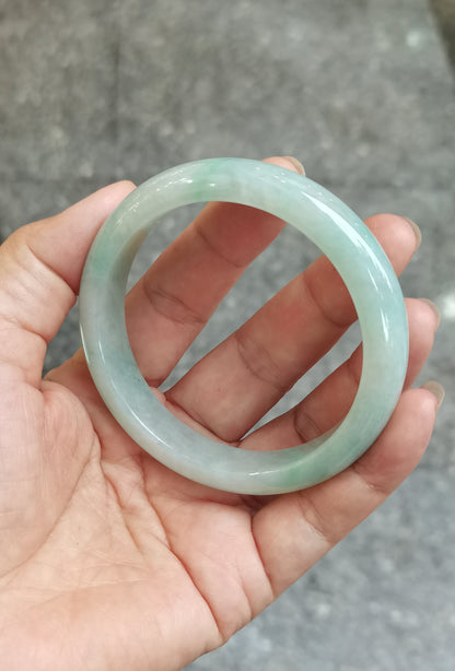 GUARDIAN | JAYDE Untreated Grade-A Jadeite Bangle in Light Pastel Green (57.4mm Half Round)