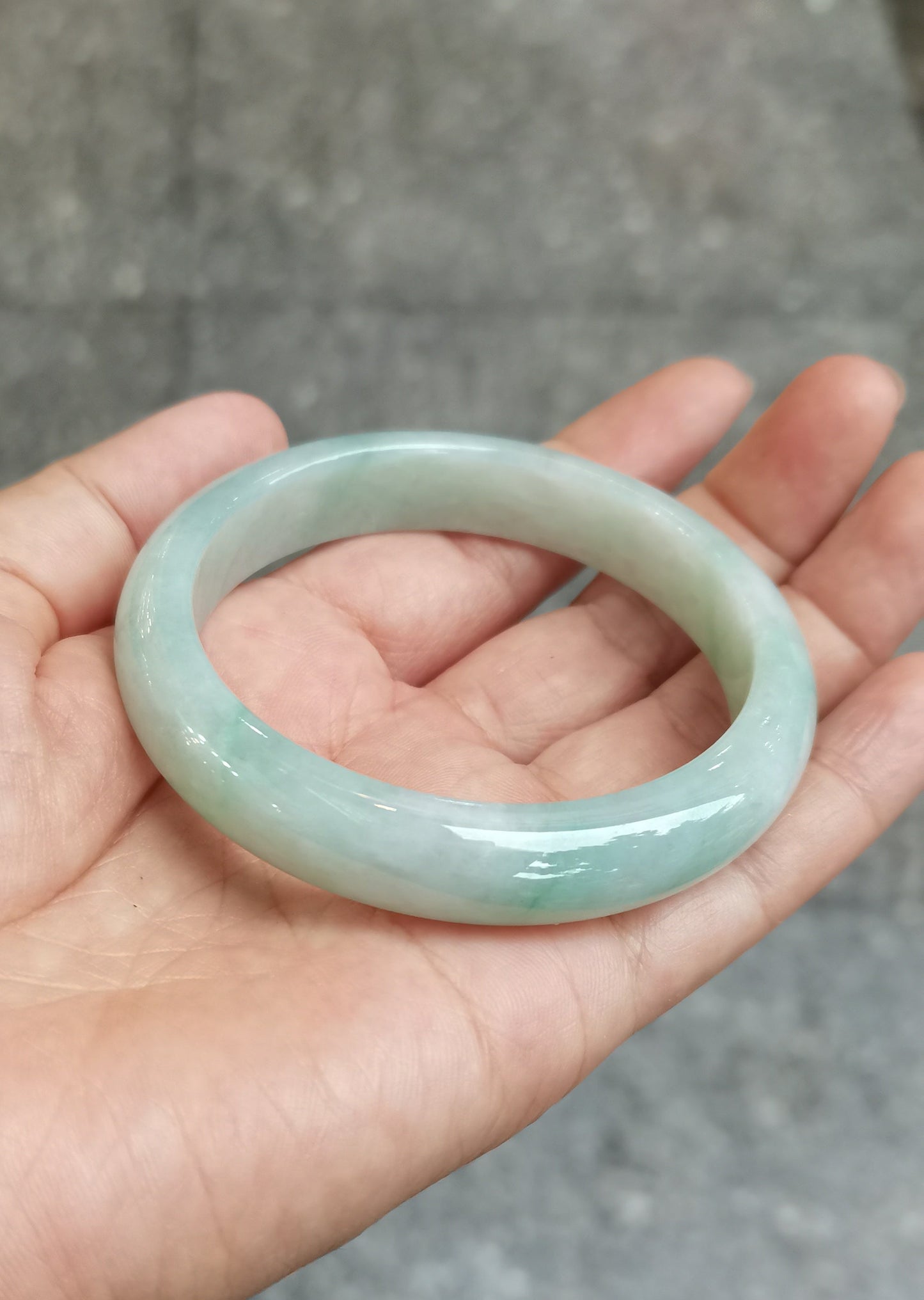 GUARDIAN | JAYDE Untreated Grade-A Jadeite Bangle in Light Pastel Green (57.4mm Half Round)
