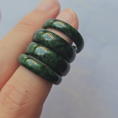 Yuan | Untreated Grade-A Jadeite Ring in Black Floral Green