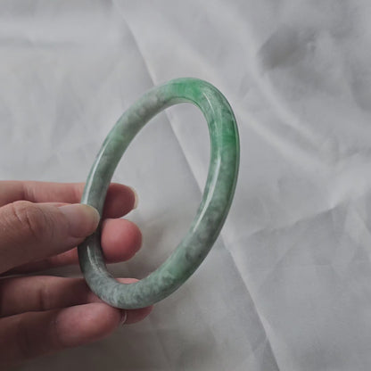 GUARDIAN | JAYDE Untreated Grade-A Jadeite Bangle in Aqua Green with Dark Green (59.9mm Round)
