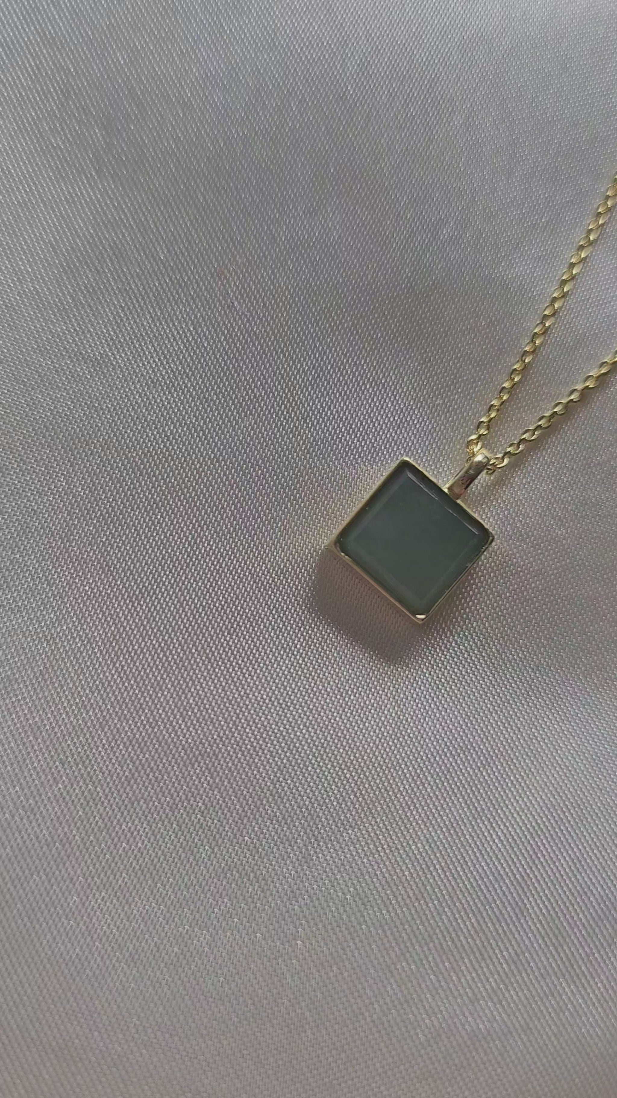 minimalistic modern simple green square shaped jadeite jade 14K gold vermeil pendant on asian