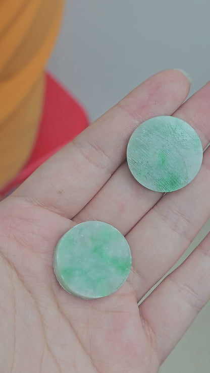 Guardian | Vintage Safekeeping 'Ping An' Jadeite Pendant in Vintage Green (23mm, 18ct Yellow Gold)