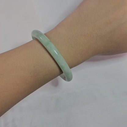 GUARDIAN | JAYDE Natural Grade-A Jadeite Bangle in Pastel Green and White (54.3mm Round)