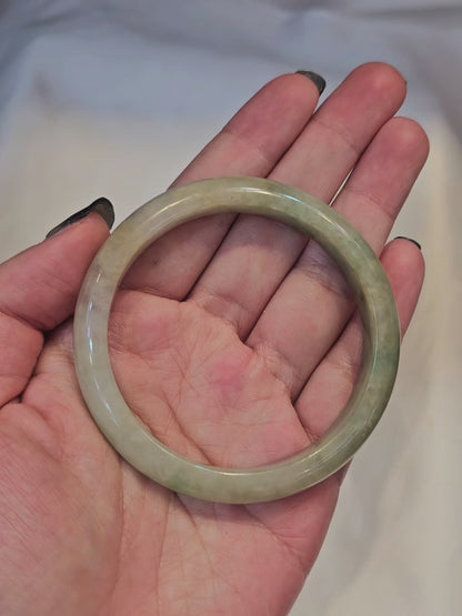 GUARDIAN | JAYDE Natural Grade-A Jadeite Bangle in Yellow Haze (54.8mm Half Round)