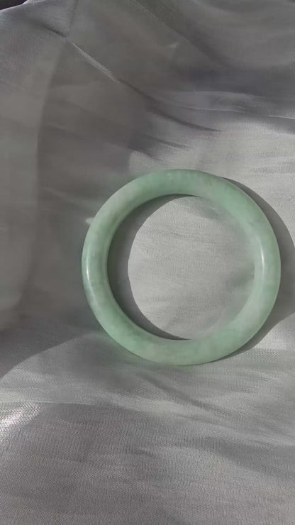 GUARDIAN | JAYDE Natural Grade-A Jadeite Bangle in Pastel Green (56mm Round)