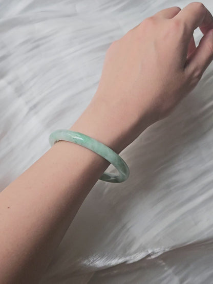 GUARDIAN | JAYDE Untreated Grade-A Jadeite Bangle in Pastel Green with Dark Green (56.5mm Round)