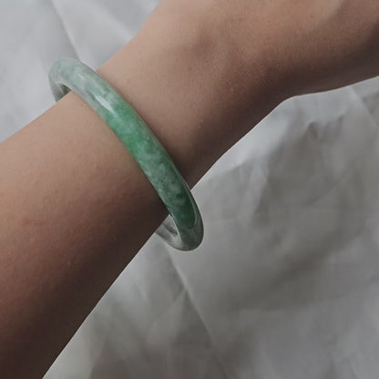 GUARDIAN | JAYDE Untreated Grade-A Jadeite Bangle in Aqua Green with Dark Green (59.9mm Round)