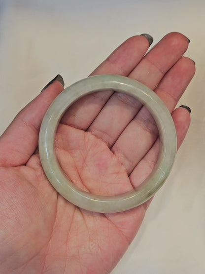 GUARDIAN | JAYDE Natural Grade-A Jadeite Bangle in Yellow Haze (54.5mm Half Round)
