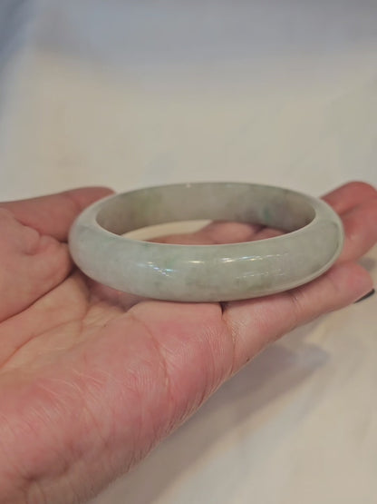 GUARDIAN | JAYDE Natural Grade-A Jadeite Bangle in Yellowish Green (57.3mm Half Round)