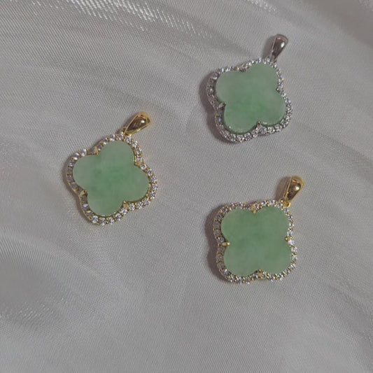 Nature | Serendipity Four Leaf Clover Jadeite Pendant in Pastel Green