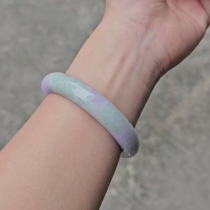 GUARDIAN | JAYDE Natural Grade-A Jadeite Bangle in Lavender Purple and Pastel Green (56.5mm Half Round)