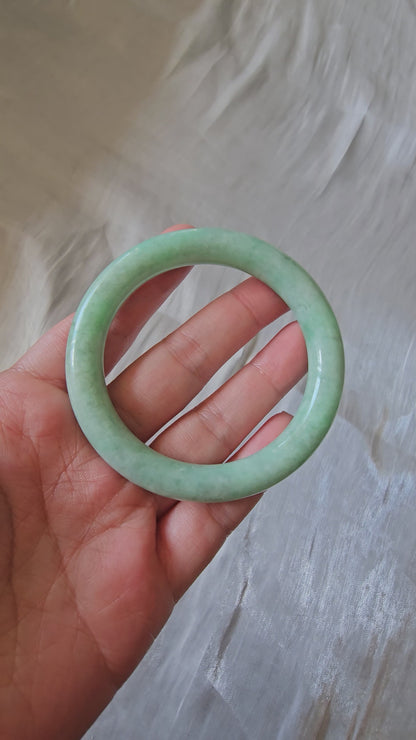 GUARDIAN | JAYDE Natural Grade-A Jadeite Bangle in Pastel Green (55mm Round)