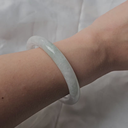 GUARDIAN | JAYDE Natural Grade-A Jadeite Bangle in Dreamy White with Pastel Green (55.4mm Round)
