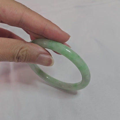GUARDIAN | JAYDE Natural Grade-A Jadeite Bangle in Pastel Green and White (54.3mm Round)